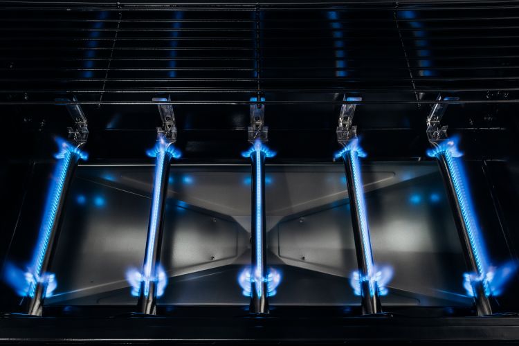 Parrilla a Gas 5 Quemadores + Lateral Acero Inoxidable Premier Dyna-Glo